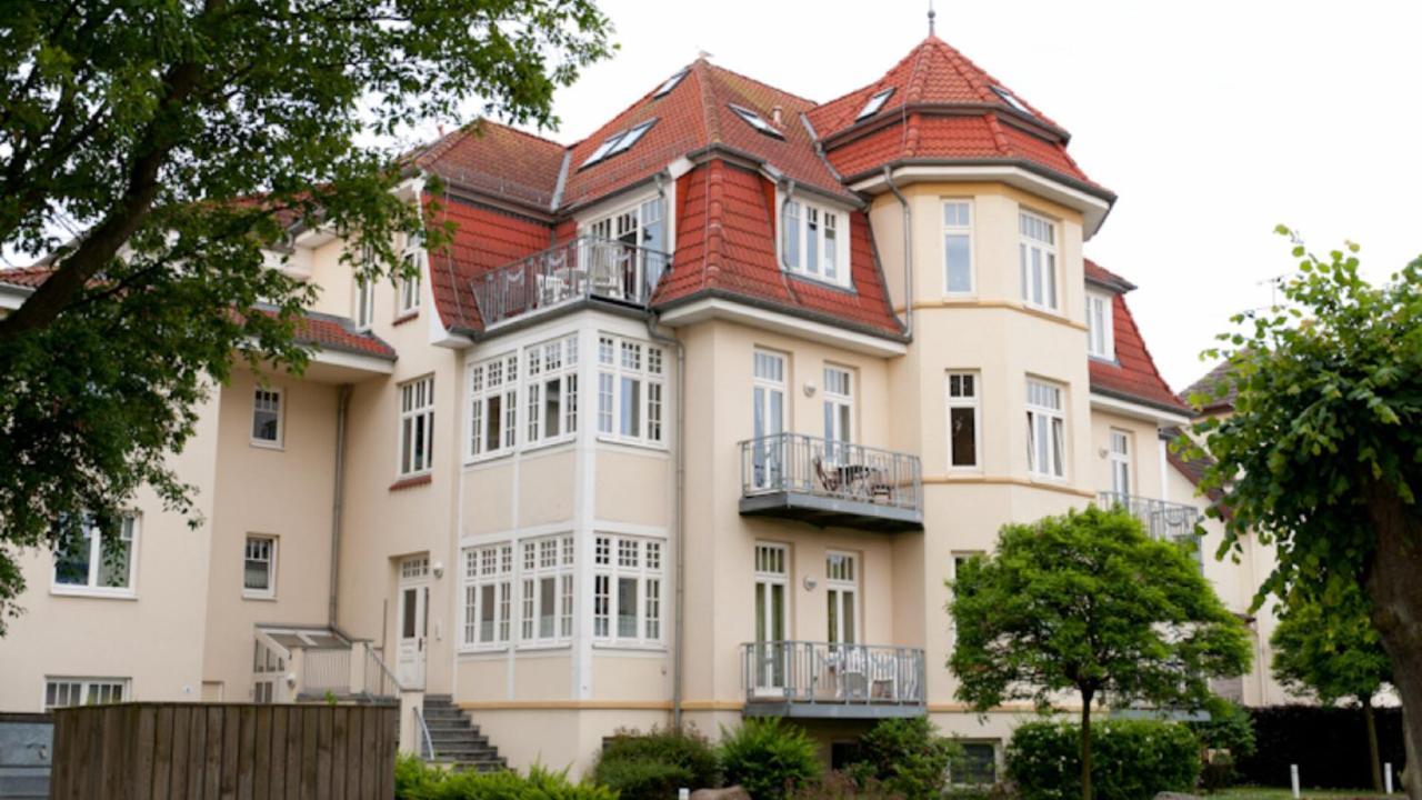Villa Duene Mit Grosser Sonnenterrasse, Kamin, Wlan Und Tiefgarage Fuer 2-4 Personen Kühlungsborn Dış mekan fotoğraf